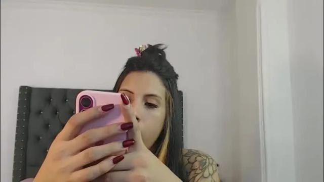 Image 6 of serenaroussee Stream on Chaturbate on 1 day ago