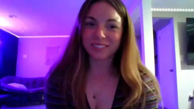 Image 12 of serenatomorrowx3 Stream on Chaturbate on 19 months ago