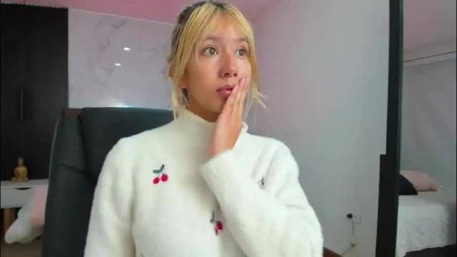 Image 10 of serene_waves Stream on Chaturbate on 2 months ago