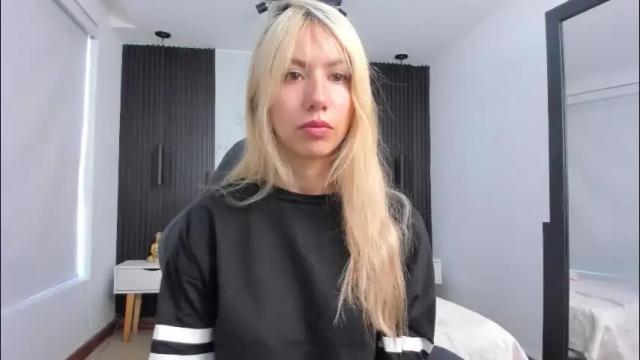 Thumbnail 3, serene_waves's Stream at Chaturbate, 1 month ago