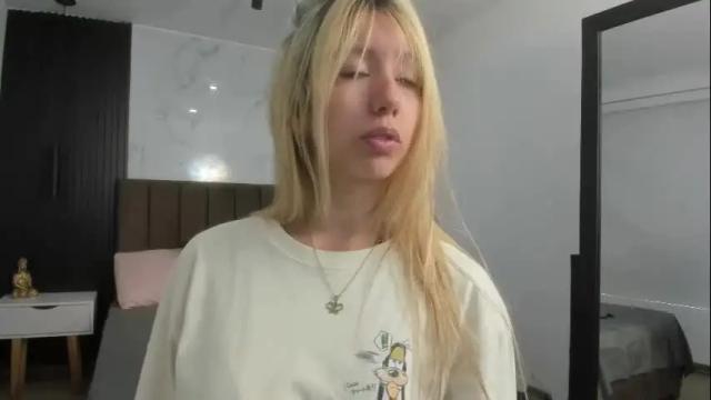 Image 10 of serene_waves Stream on Chaturbate on 29 days ago