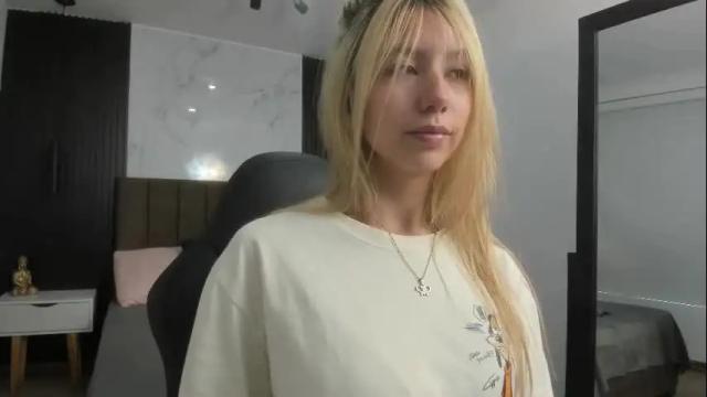 Image 11 of serene_waves Stream on Chaturbate on 29 days ago