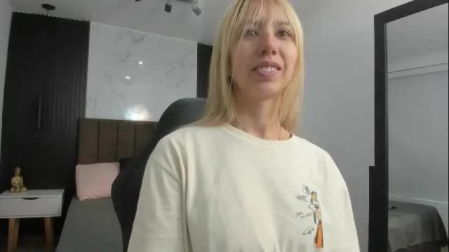 Image 2 of serene_waves Stream on Chaturbate on 29 days ago