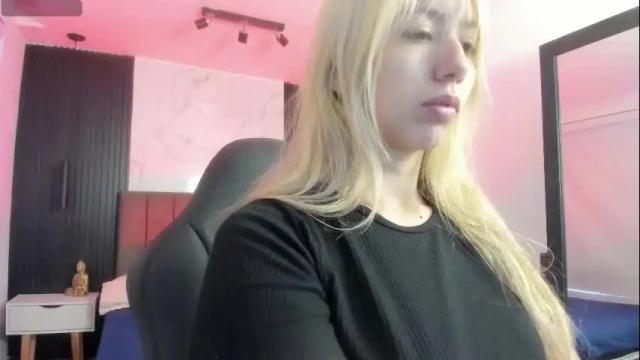 Image 4 of serene_waves Stream on Chaturbate on 23 days ago