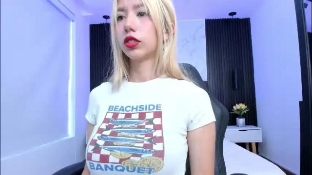 Image 8 of serene_waves Stream on Chaturbate on 14 hours ago