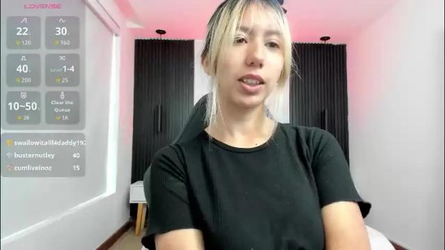 Image 12 of serene_waves Stream on Chaturbate on 2 months ago