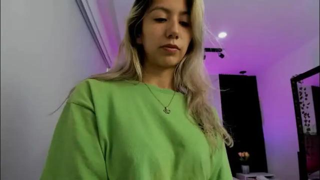 Image 10 of serene_waves Stream on Chaturbate on 6 days ago