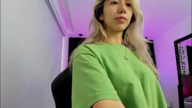 Image 8 of serene_waves Stream on Chaturbate on 6 days ago