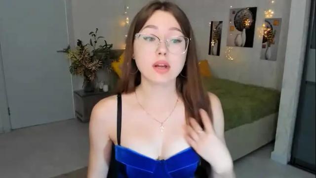 Image 2 of sereneflame Stream on Chaturbate on 2 months ago