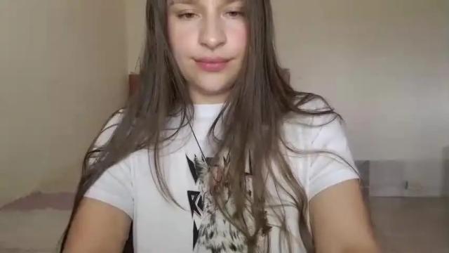Image 11 of serenity_crystal Stream on Chaturbate on 17 months ago