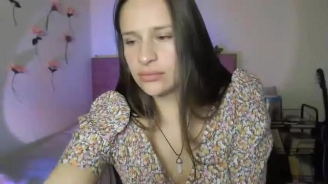 Image 8 of serenity_crystal Stream on Chaturbate on 14 months ago