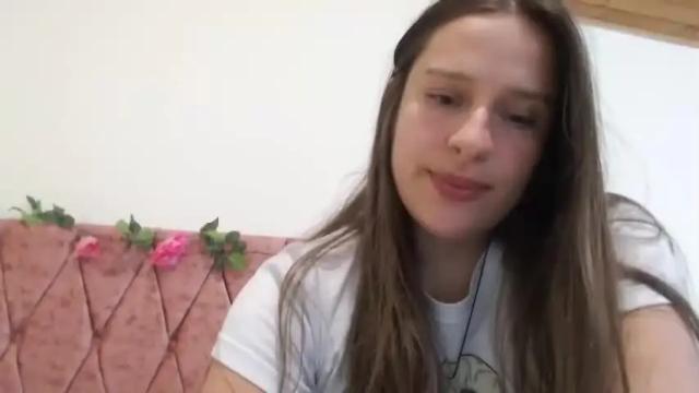 Image 10 of serenity_crystal Stream on Chaturbate on 15 months ago