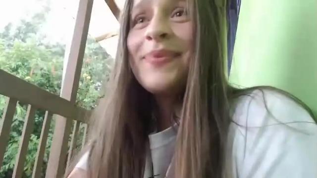 Image 3 of serenity_crystal Stream on Chaturbate on 15 months ago