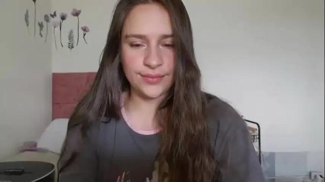 Image 12 of serenity_crystal Stream on Chaturbate on 1 month ago