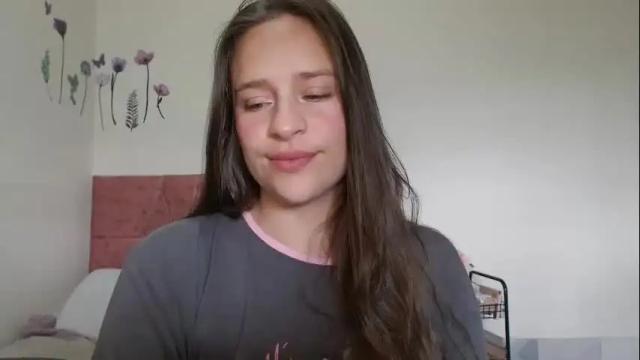 Image 6 of serenity_crystal Stream on Chaturbate on 1 month ago