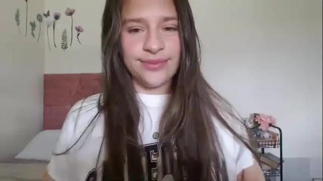 Image 6 of serenity_crystal Stream on Chaturbate on 20 days ago