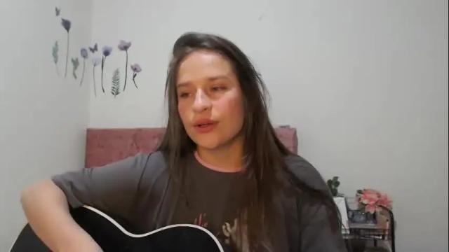 Image 2 of serenity_crystal Stream on Chaturbate on 2 months ago
