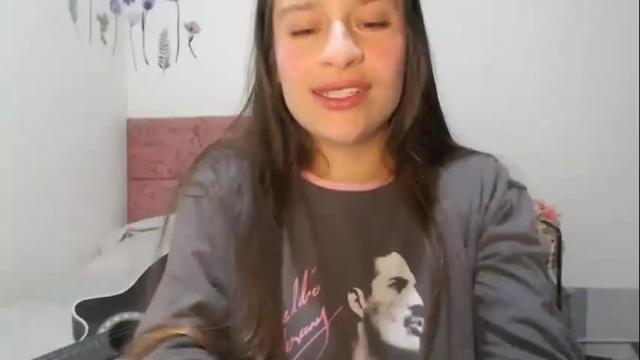 Image 7 of serenity_crystal Stream on Chaturbate on 2 months ago