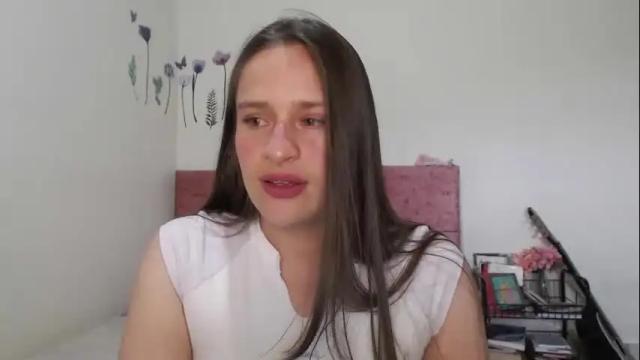 Image 3 of serenity_crystal Stream on Chaturbate on 16 days ago
