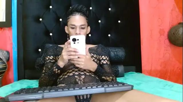 Image 12 of serenityroche Stream on Chaturbate on 2 months ago