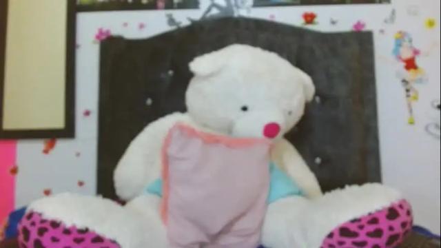 Image 4 of serenityroche Stream on Chaturbate on 1 month ago