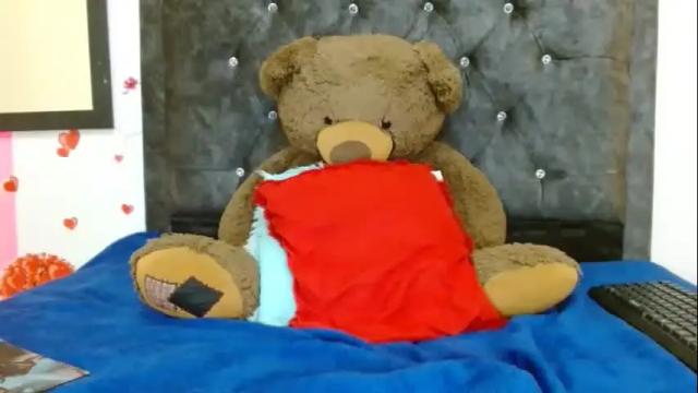 Image 2 of serenityroche Stream on Chaturbate on 1 month ago