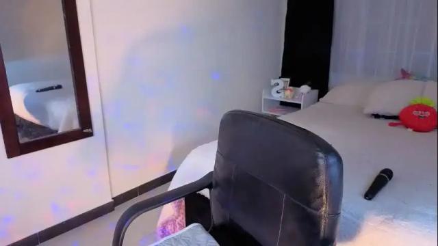Image 8 of serenna_se Stream on Chaturbate on 2 months ago