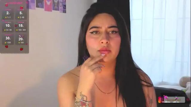 Image 10 of serenna_se Stream on Chaturbate on 1 month ago