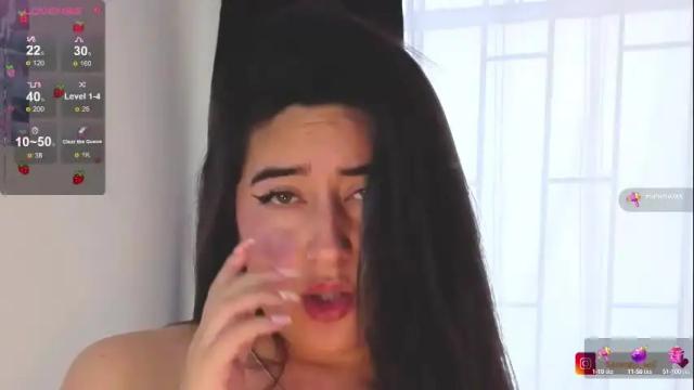 Image 7 of serenna_se Stream on Chaturbate on 1 month ago