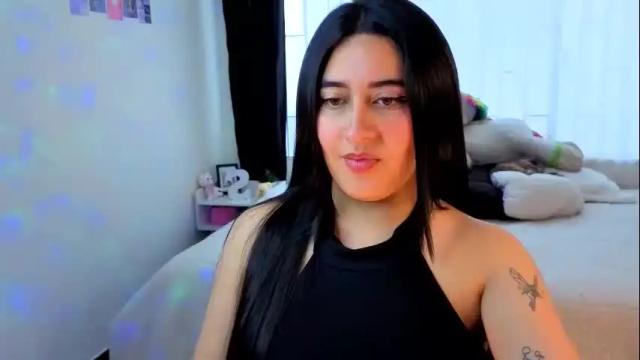 Image 4 of serenna_se Stream on Chaturbate on 1 month ago