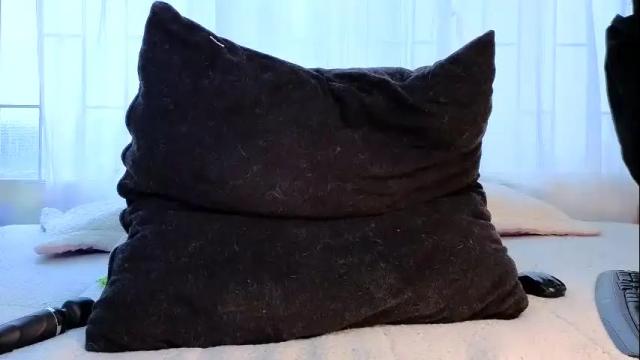 Image 2 of serenna_se Stream on Chaturbate on 1 month ago