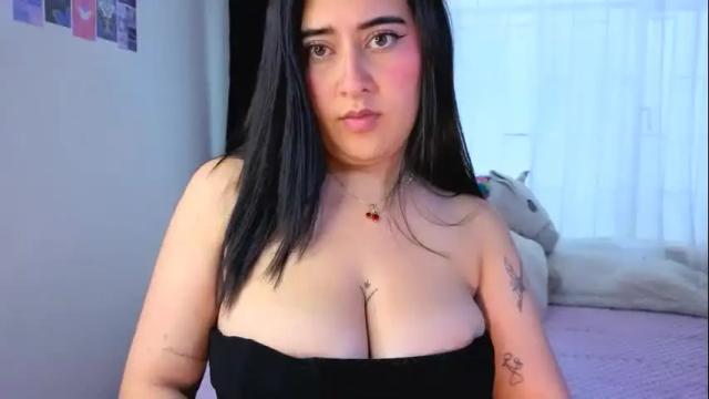 Image 12 of serenna_se Stream on Chaturbate on 1 month ago