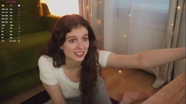 Image 8 of sereta_fin Stream on Chaturbate on 28 days ago