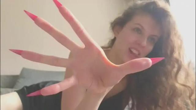 Image 4 of sereta_fin Stream on Chaturbate on 2 months ago