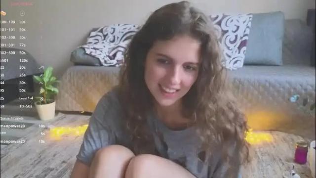 Image 8 of sereta_fin Stream on Chaturbate on 1 month ago