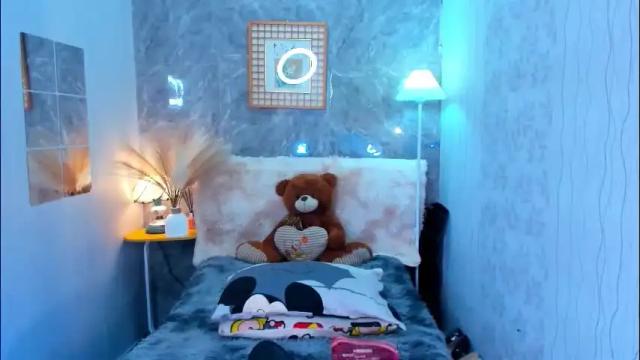 Image 2 of service_me711 Stream on Chaturbate on 1 month ago