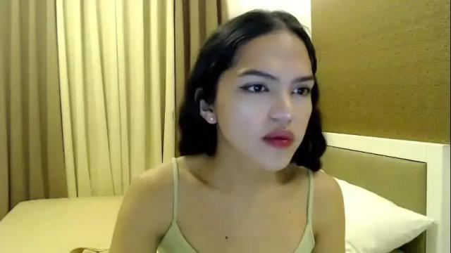 Image 2 of servicedoll18 Stream on Chaturbate on 20 days ago