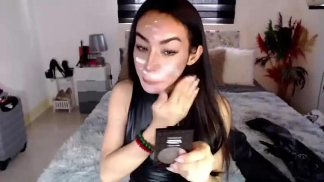 Image 2 of sexenchantresstgirl Stream on Chaturbate on 12 months ago