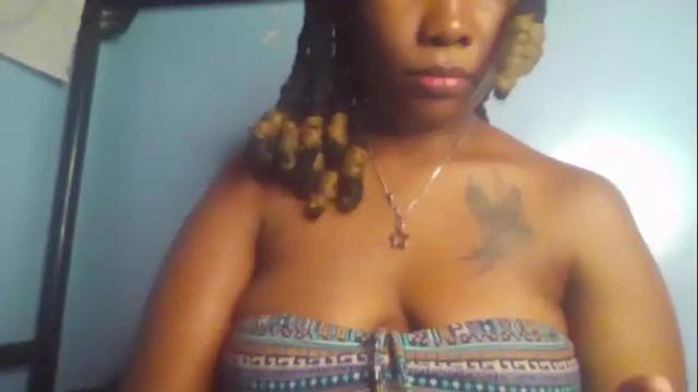 Image 11 of sexie_curvie Stream on Chaturbate on 3 days ago