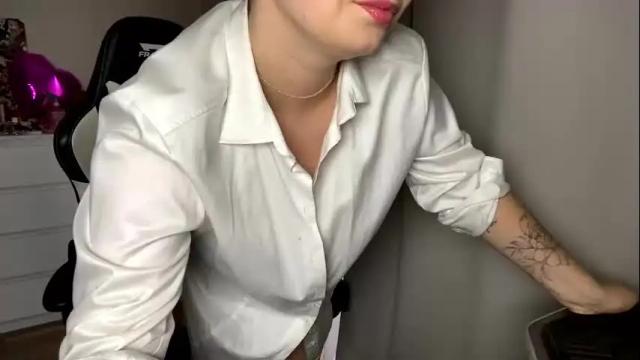 Image 11 of sexmoon11 Stream on Chaturbate on 7 days ago