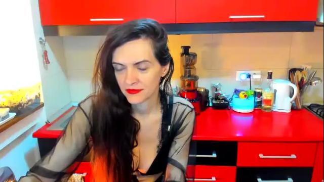 Image 2 of sexqueen1111 Stream on Chaturbate on 12 days ago