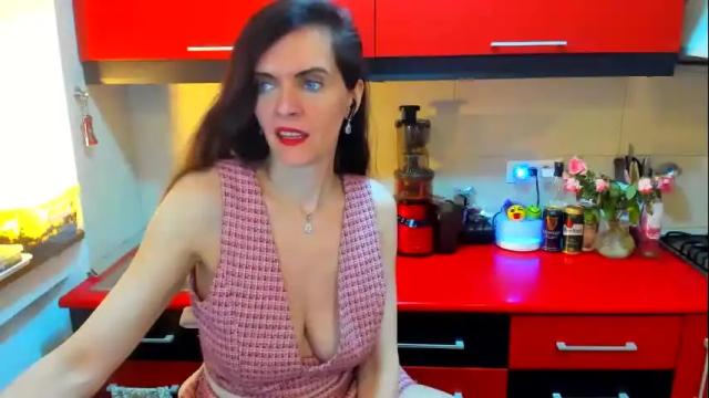 Image 10 of sexqueen1111 Stream on Chaturbate on 2 days ago