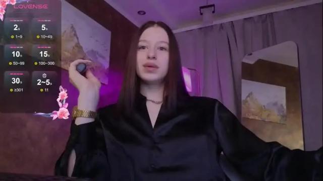 Image 6 of sextezi Stream on Chaturbate on 1 month ago