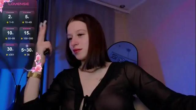 Image 6 of sextezi Stream on Chaturbate on 1 month ago