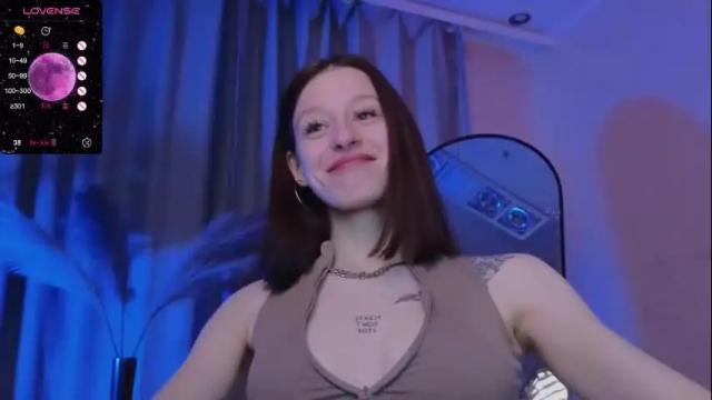 Image 11 of sextezi Stream on Chaturbate on 13 days ago