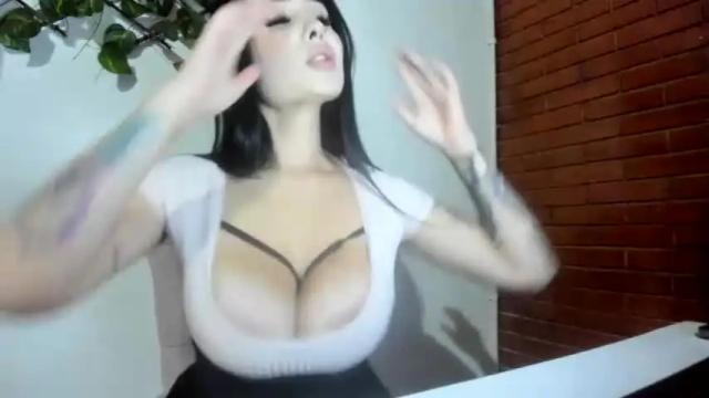 Image 10 of sexual_addiction Stream on Chaturbate on 14 months ago