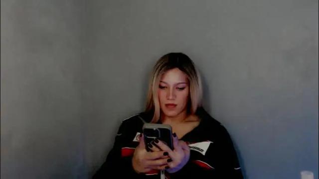 Image 4 of sexual_desire22 Stream on Chaturbate on 1 month ago