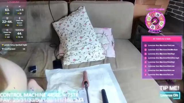 Image 10 of sexualochka Stream on Chaturbate on 12 days ago
