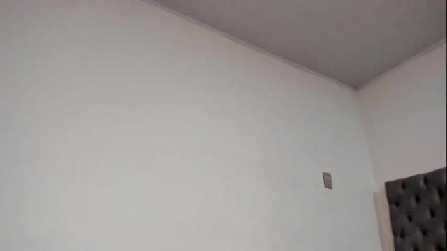 Image 8 of sexx_hunters Stream on Chaturbate on 1 month ago
