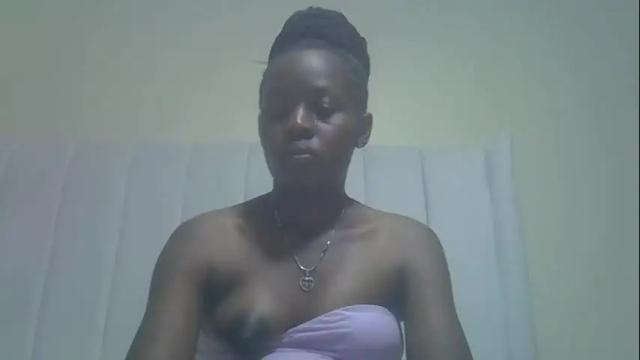Image 6 of sexxey_megan Stream on Chaturbate on 26 days ago
